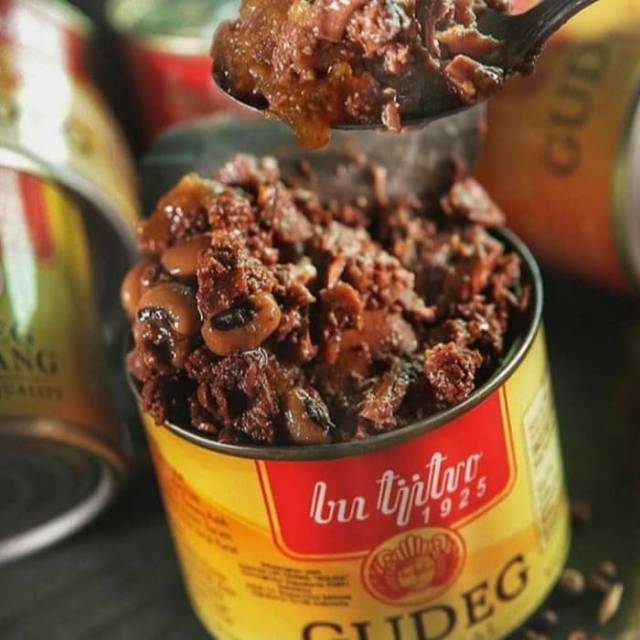 

Gudeg Kaleng Bu Tjitro Asli Jogja