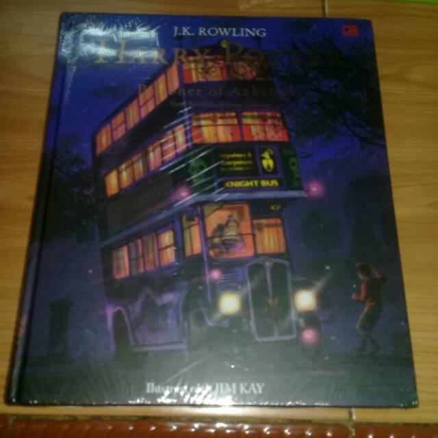 Novel harry potter dan tawanan azkaban edisi ilustrasi
