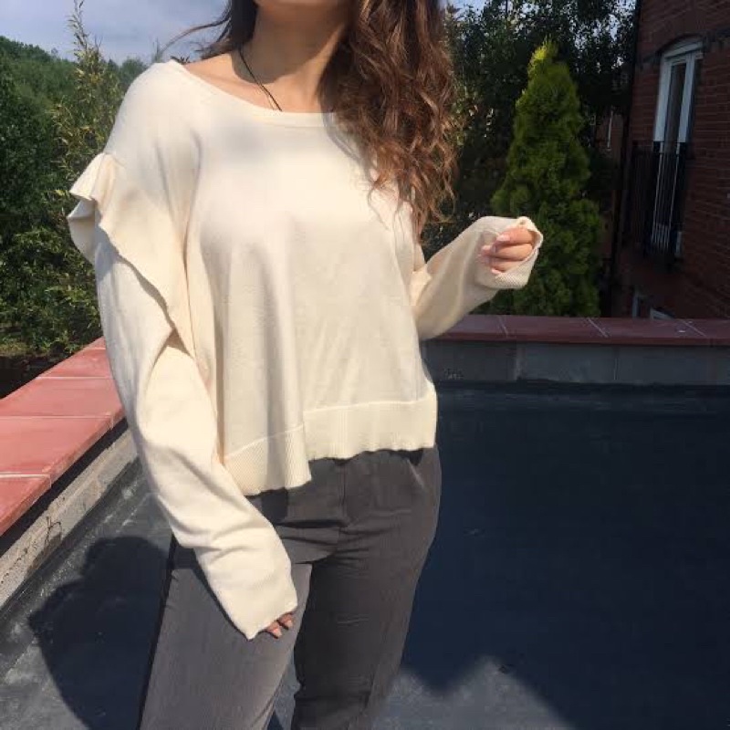 zara sweater ruffle new with tag