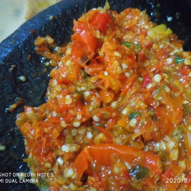 

Sambal bawang extra pedas