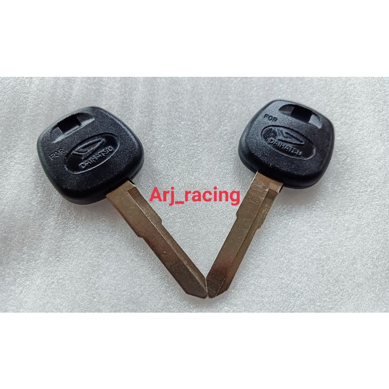 BAHAN kunci duplikat mobil daihatsu ayla ori