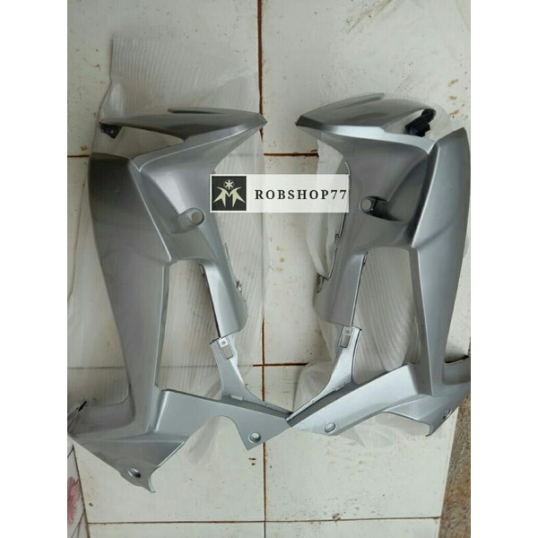 SAYAP KANAN KIRI HONDA SUPRA X 125 BATMAN/BETMEN SILVER