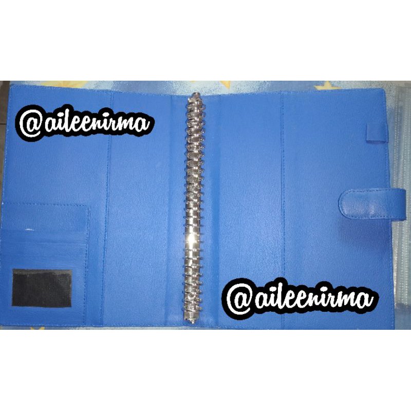 BINDER B5 POLOS BIRU (preloved)