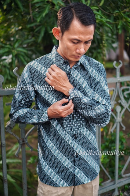 Sidamuliya Batik Kemeja Pria Simfit Premium Jainendra Lengan Panjang