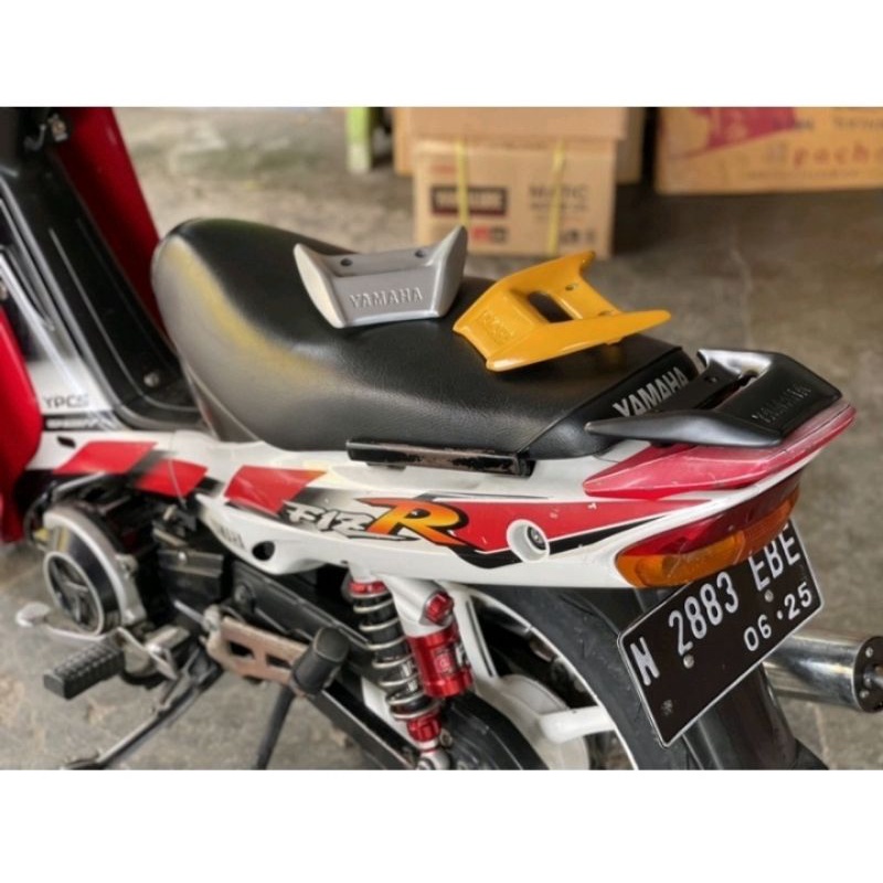 BEGEL BEHEL BELAKANG YAMAHA 125Z PNP BEHEL PLANGER BELAKANG YAMAHA 125Z WARNA LENGKAP BEGEL PLANGER BEHEL BELAKANG YAMAHA 125Z TANDUK BATMAN BEHEL FIZ 125 PNP WARNA LENGKAP PNP WATNA LENGKAP BEGRL BEHEL PLANGER YAMAHA 125Z 125 Z PNP