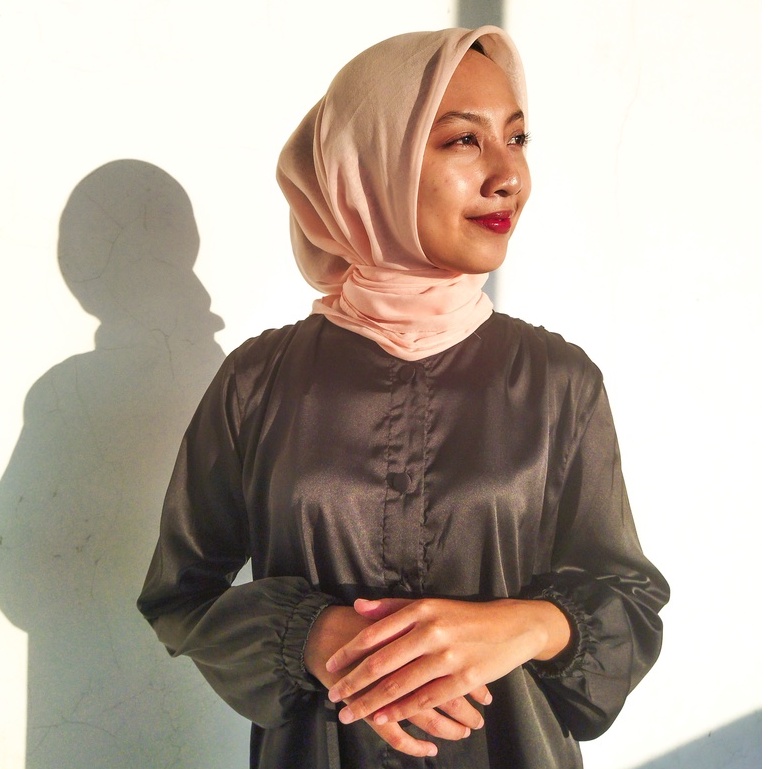 Paris Premium / Hijab Segiempat Ultrafine Voal Paris Premium