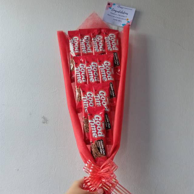 

Snack Bouquet / Buket Bucket Snack Makanan Murah / Hadiah Kado Graduation Wisuda Ulang Tahun