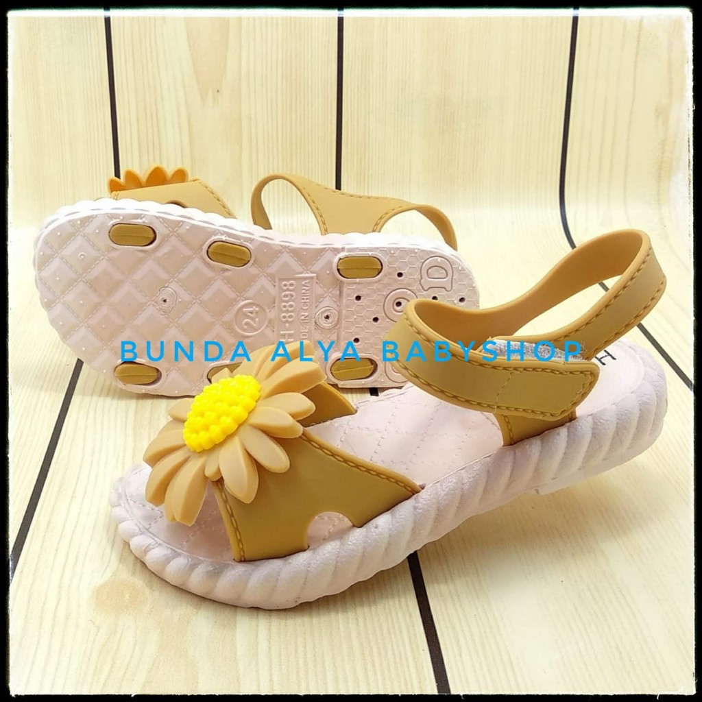 Sendal Anak Perempuan IMPORT Usia 3 4 Tahun COKLAT Elastis - Sepatu Sandal Slop Anak Cewek Lentur Bunga Kuning Alas Karet Anti Licin