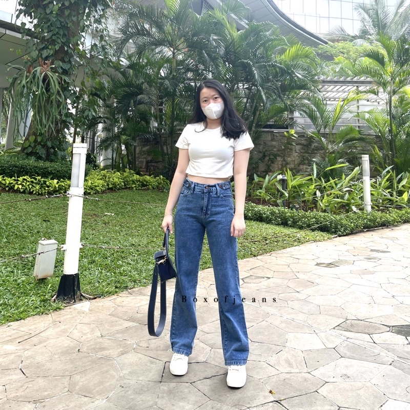 Boxofjeans - Summer Highwaist Loose Jeans - SNOW BLUE