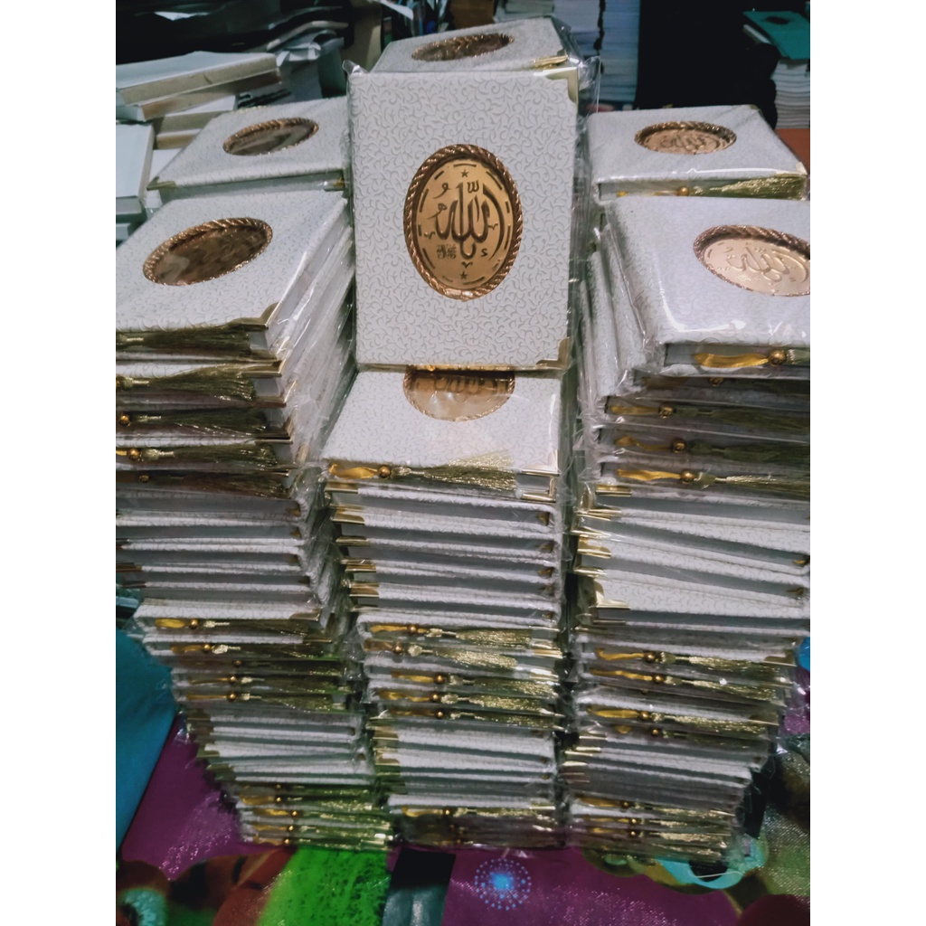 cetak buku yasin arab dan latin, cetak buku yasin beludru, cetak buku yasin bagus, cetak buku yasin 