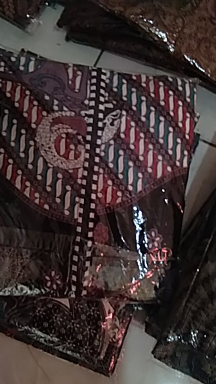 Maura Couple - Sania Ruffle Batik Couple Ori Ndoro Jowi Garansi Termurah Shopee - Batik Modern Solo