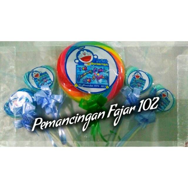 

Permen Lolipop Manis ukuran Besar 12,5cm dengan Stiker Request