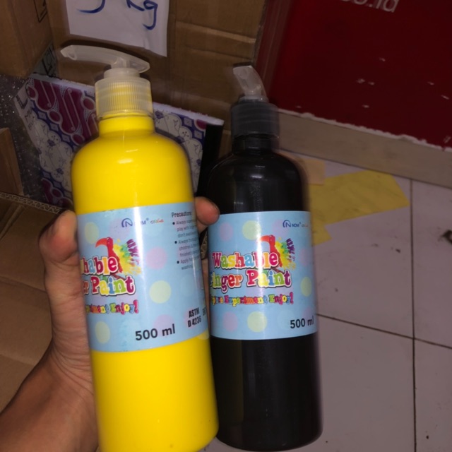 

Cat mirip giotto paint mate 500 ml sisa biru saja