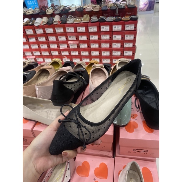 genny flat shoes wanita