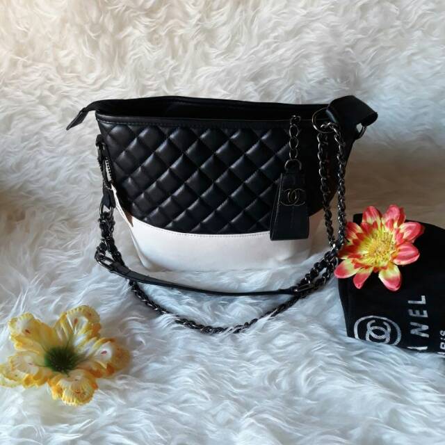 Tas Chanel gabriel/nagita