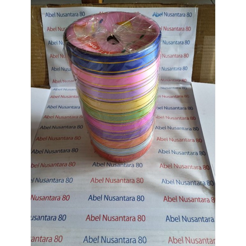 

Pita rol kado emas isi 10 rol lebar 2cm