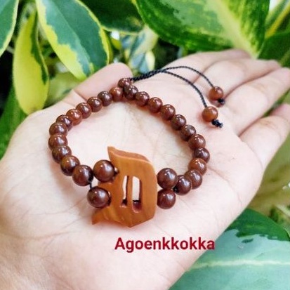 Gelang Inisial D coklat kokka kaukah