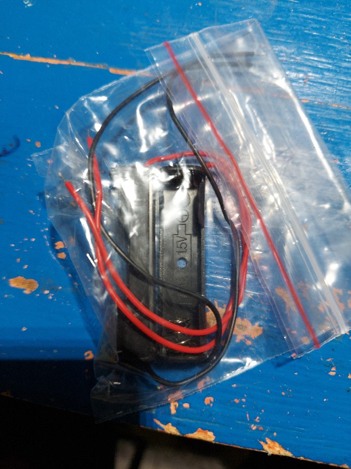 Kotak Penyimpanan Baterai Aaa 1 Slot 1.5v Bahan Plastik Dengan Kabel