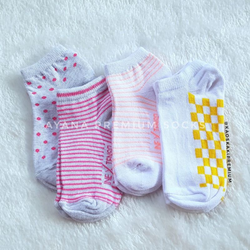 Kaos kaki mata kaki anak motif