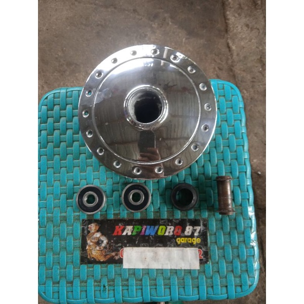 tromol depan honda c70. 700.800