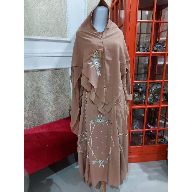 gamis ceruti bordir