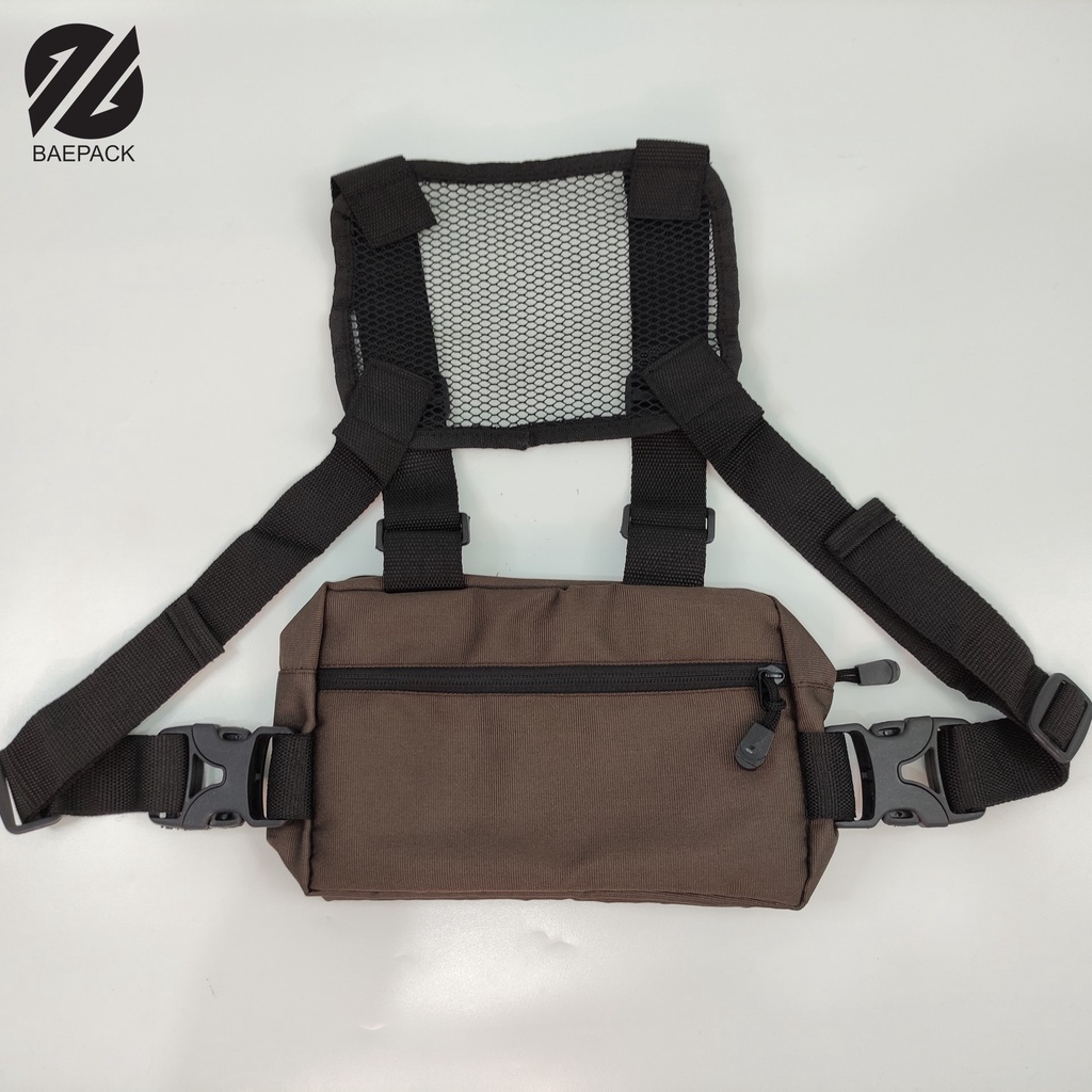 Tas Dada / Chest Bag dengan Lubang Headset Arav Baepack - Tas dada untuk pengendara motor -  Tas Cowok / Pria - Original