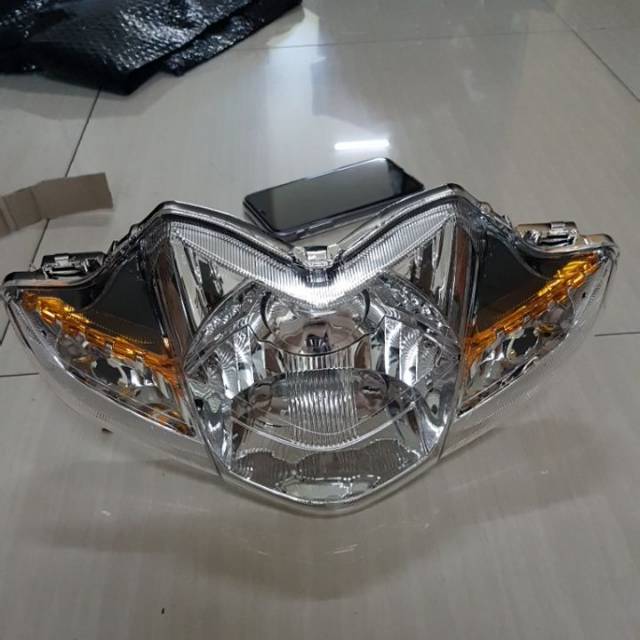 LAMPU DEPAN REVO ABSOLUTE/REVO FIT