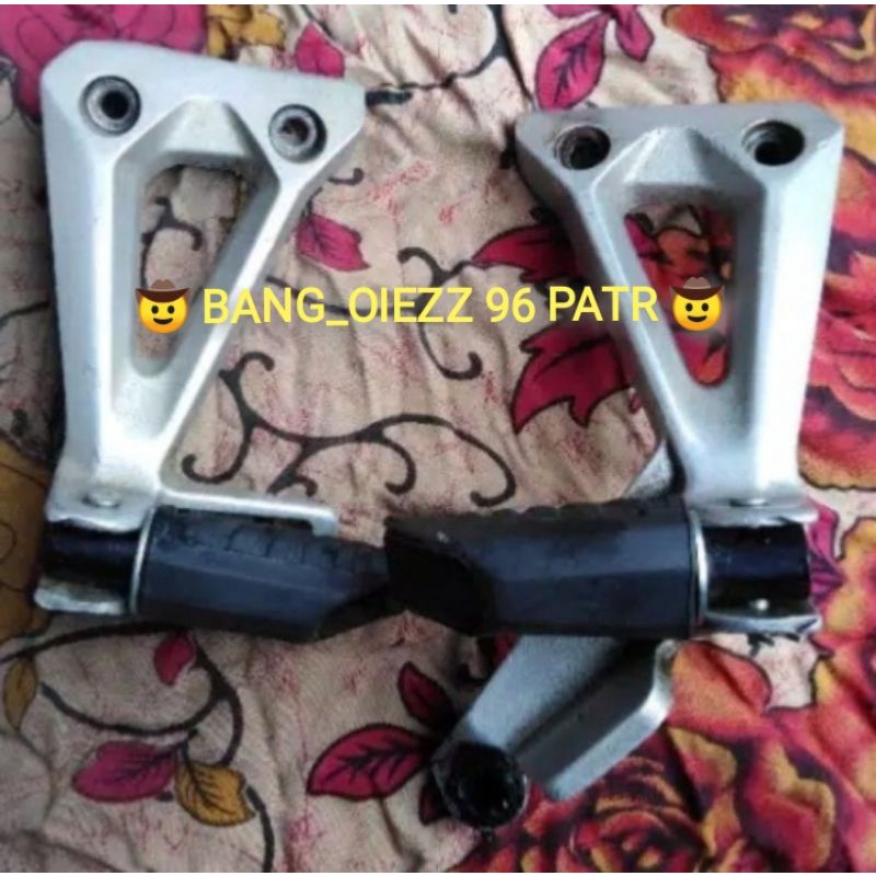 footstep Postep belakang Revo Absolute Revo Fit Blade original