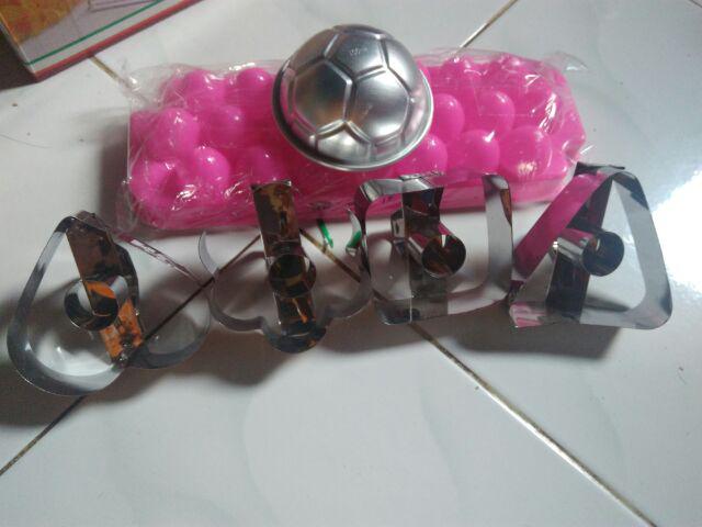 Cetakan Donat 1 Set 4 Motif Donut Maker