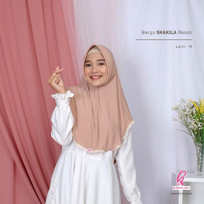 SHAKILA BERGO || Hijab Syari Terbaik Dikelasnya Original by Kiciks Muslimah