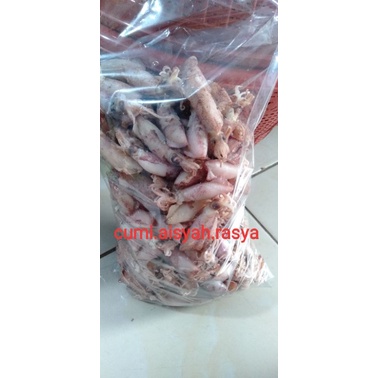 

cumi besar kering / sotong 1kg@118rb