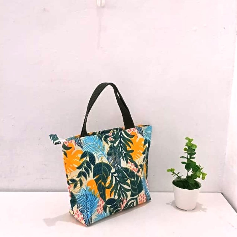 HANDBAG KANVAS TAS KANVAS MOTIF FLORAL KUNING. RIENS COLLECTIONS