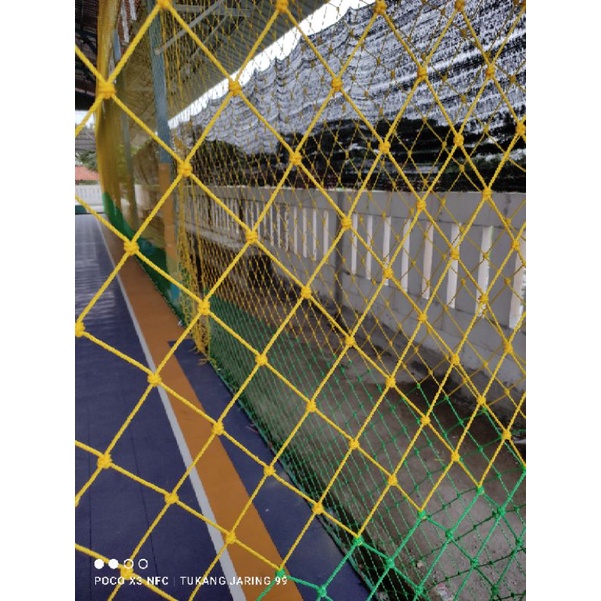 1paket Jaring Dinding & jaring atas lapangan futsal