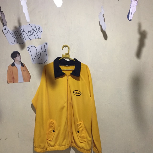 jaket jungkook euphoria apoc