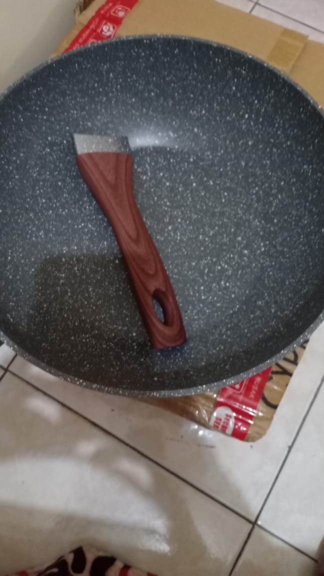 Cypruz Fry Wok / Wajan Penggorengan Marble Gg Kayu 28 Cm
