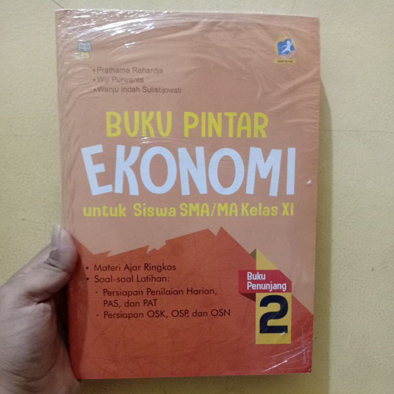BUKU EKONOMI KELAS 11 / BUKU EKONOMI KELAS XI / BUKU KELAS 11 / BUKU PINTAR EKONOMI SMA KELAS 11