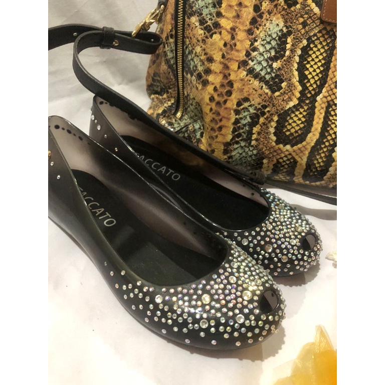 SEPATU FLAT SHOES MERK STACCATO PRELOVED