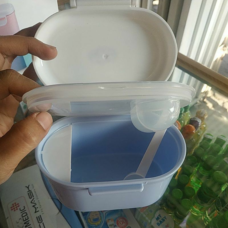 BABY SAFE MILK POWDER CONTAINER/ TEMPAT SUSU BUBUK