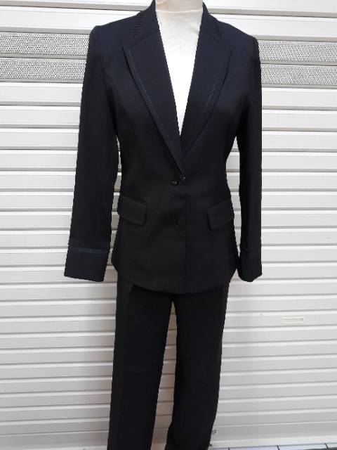 DISKON BLAZER JAS HITAM WANITA. BLAZER SAJA/STELAN ROK/STELAN CELANA