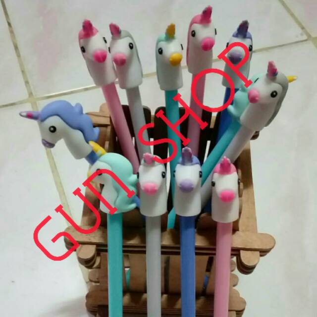 

Pen karakter UNICORN