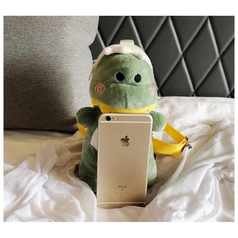 Tas Selempang DINOSAURUS/Tas Boneka Dino/Tas Selempang Boneka DINO/Tas Selempang Mini/Tas Boneka/Tas Dino/Tas Lucu/Tas Boneka Bahan Plush Dino/Tas Korea/Tas Wanita