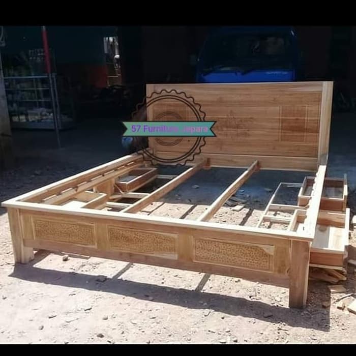 Tempat tidur laci/ dipan jati ukuran 180cm mentahan