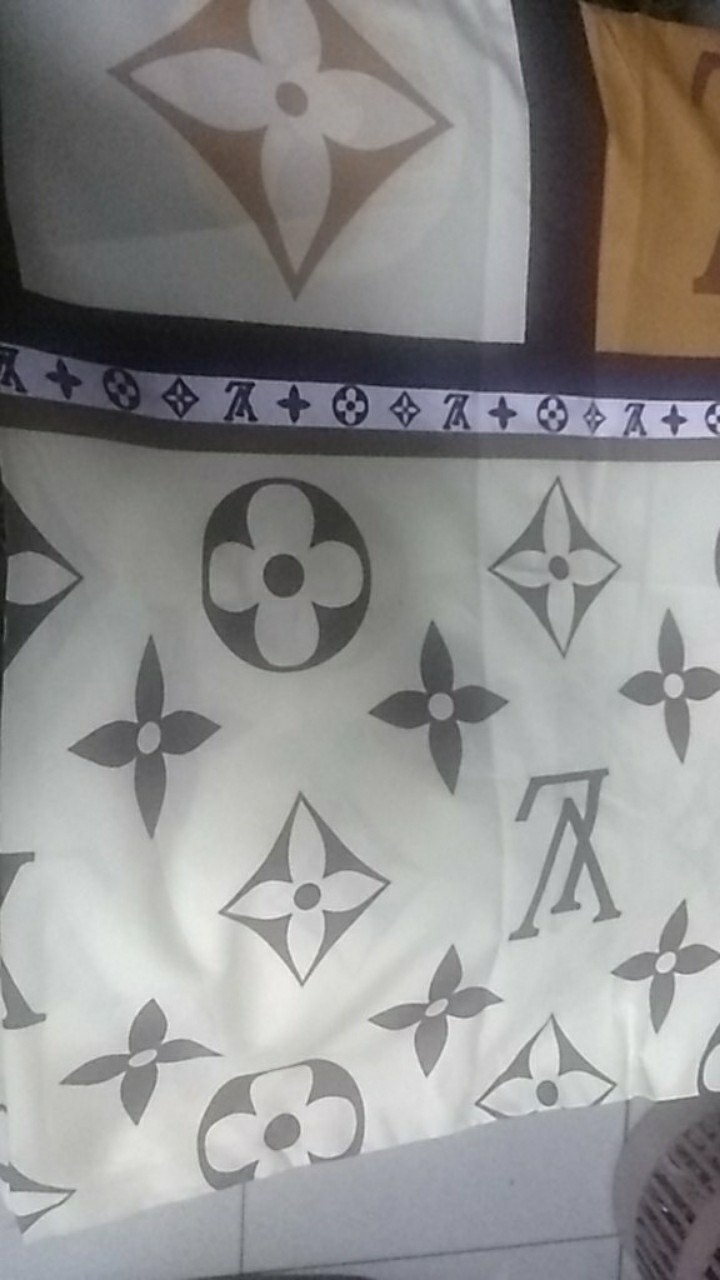 Sarung Bantal Karakter Murah/ Sarung Bantal Murah