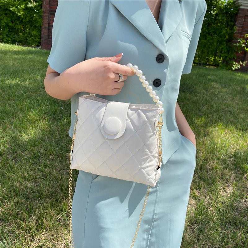 Slingbag Rantai Sederhana Untuk Wanita Terbaru Bahan Pu Dengan Aksen Mutiara/Tas/Tas Selempang