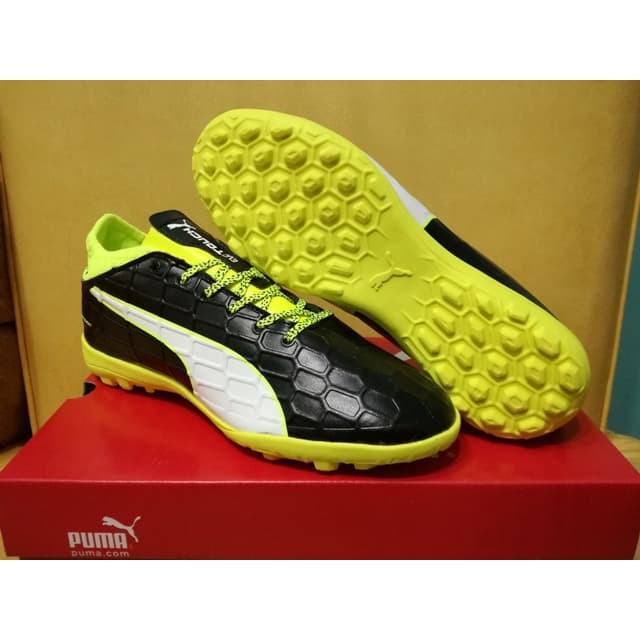 PROMO Sepatu Futsal Puma evoTOUCH 3 Black Yellow - TURF TERLARIS