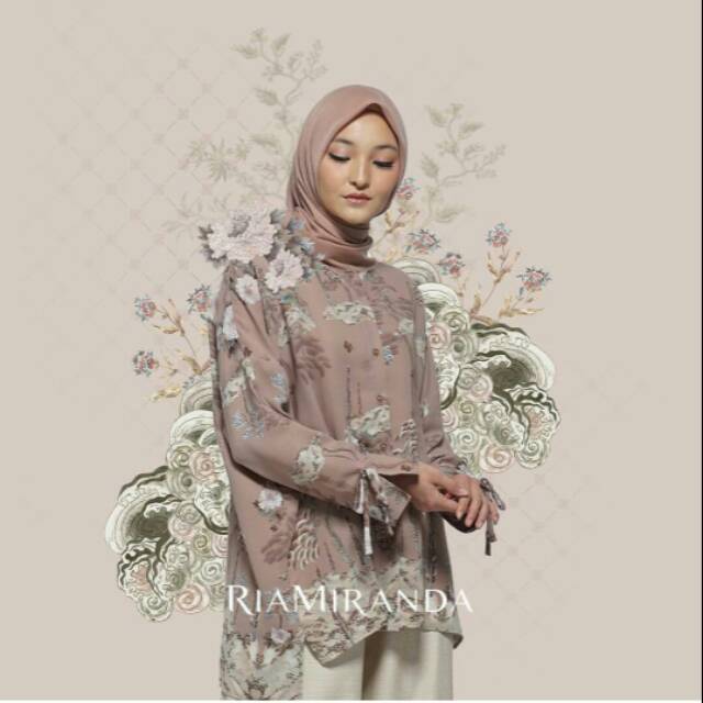 Jingmi top ria miranda