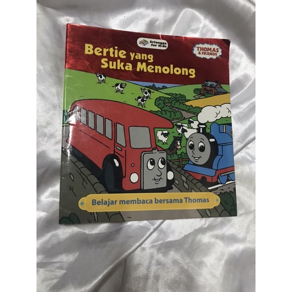 Buku Cerita Anak Bergambar Erlangga for Kids Thomas & Friends Bertie yang Suka Menolong Belajar Memb