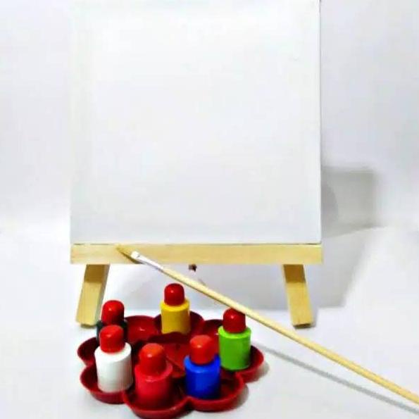 

Lebih Meriah Paket Komplit kanvas 20x20cm + Standing easel+ Cat Akrilik + koas + valet