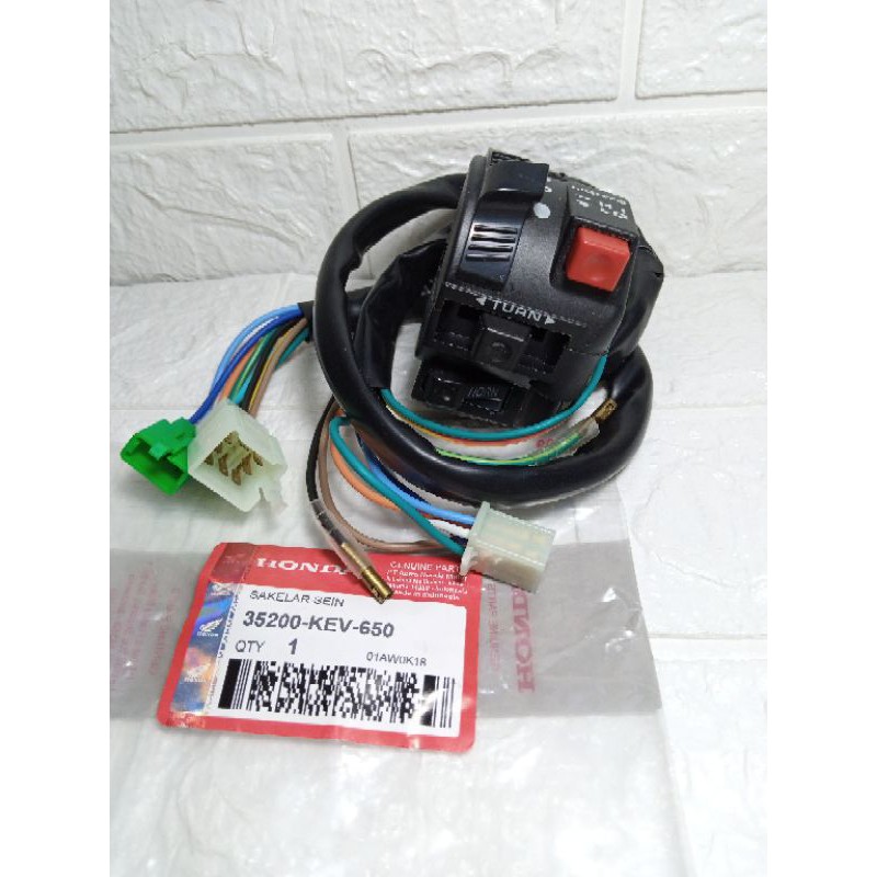 Saklar /holder kiri Supra x