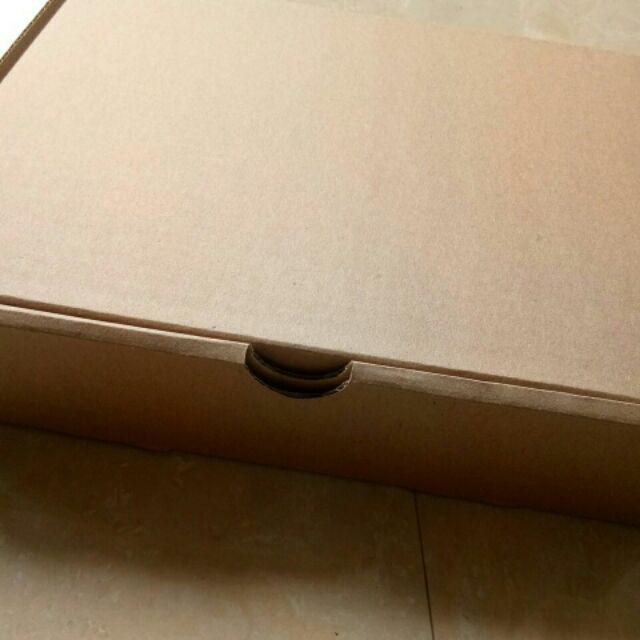 Kardus / Box Pizza 26x21x5 Cm